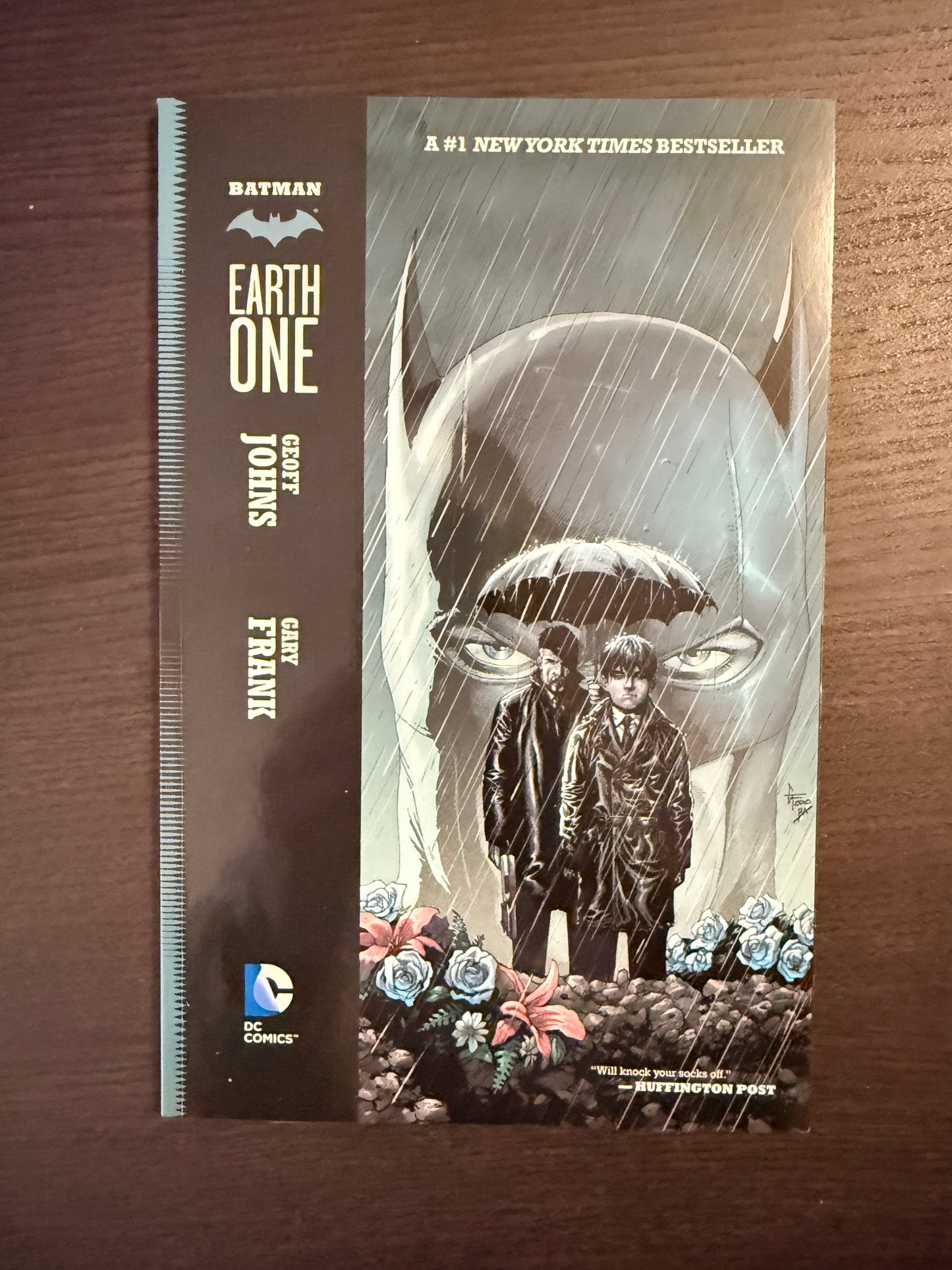 Batman: Earth One - TPB
