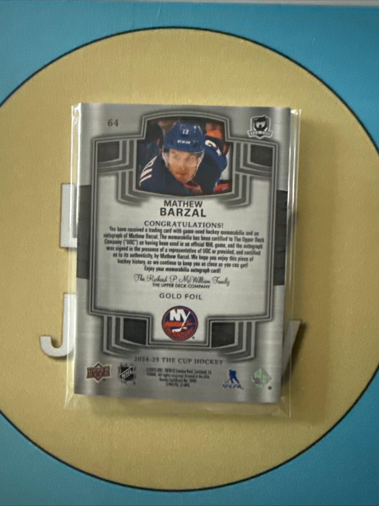 2024-25 The Cup Gold Foil Patch Auto Mathew Barzal 7 of 8 #64 islanders