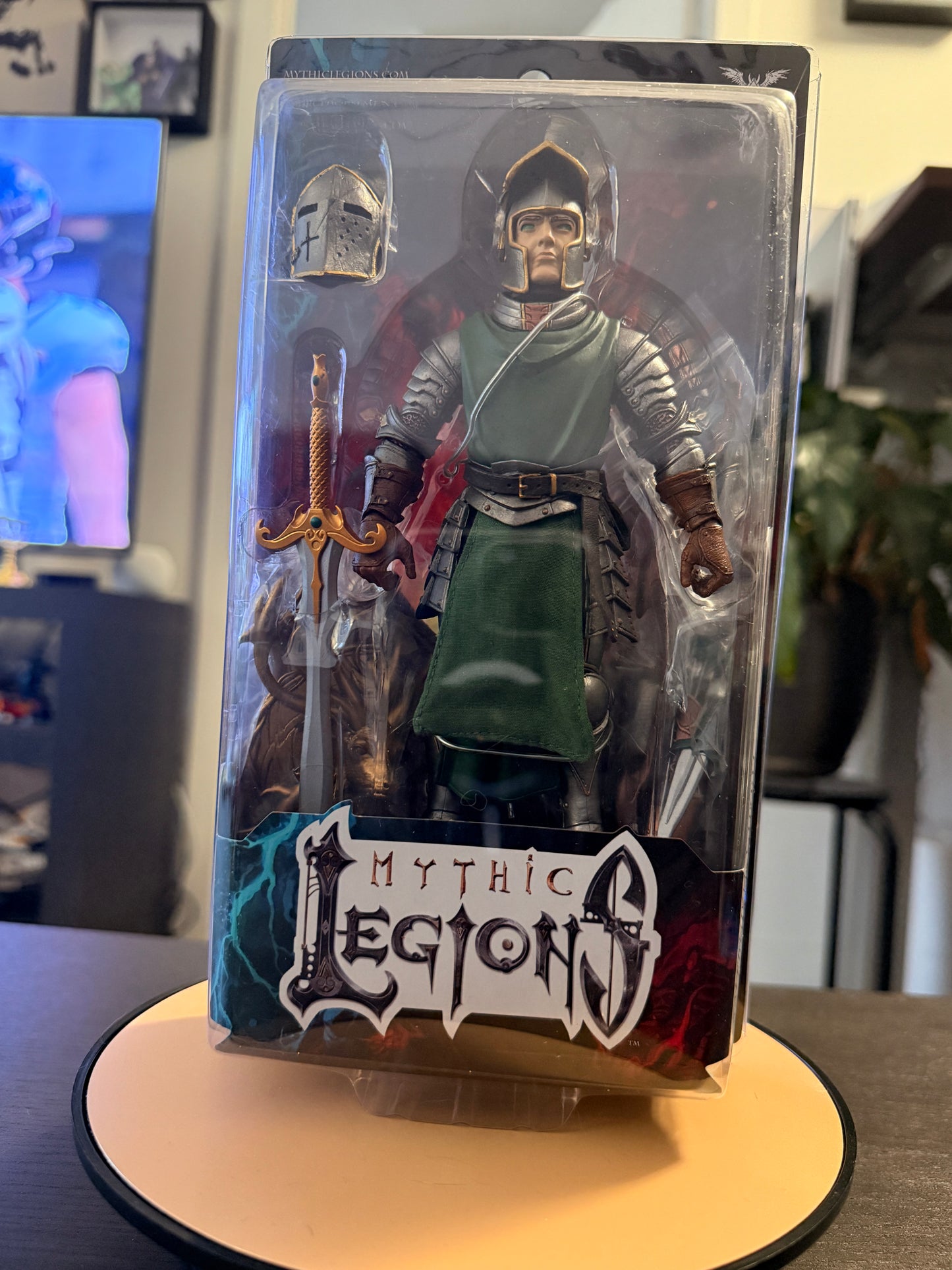 Mythic Legions – Xylernian Guard – Action Figure