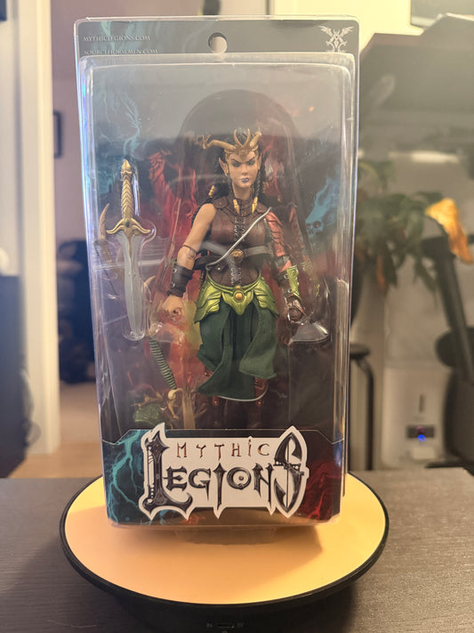 Mythic Legions – Artemyss Silverchord II – Action Figure