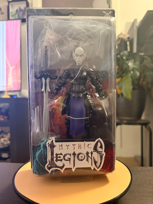 Mythic Legions – Lucretia – Action Figure