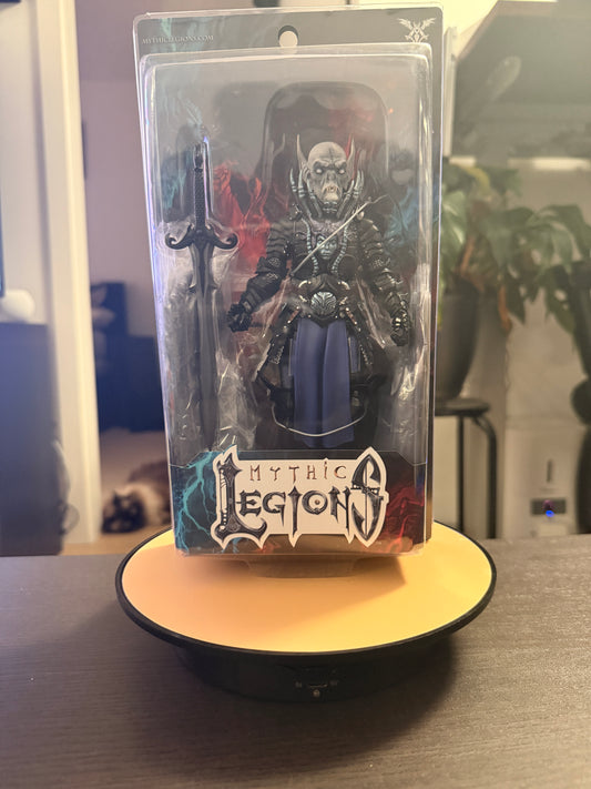 Mythic Legions – Baron Volligar II – Action Figure