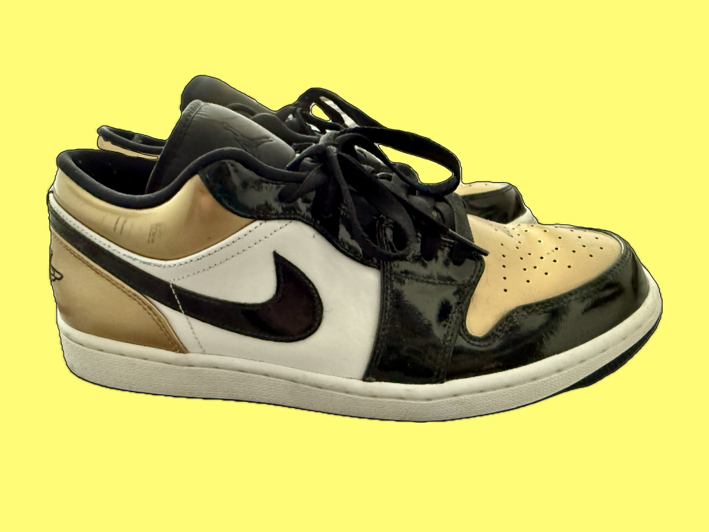 2019 Jordan 1 Low "Gold Toe"